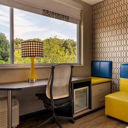 Glo Hotel Asheville-Blue Ridge Parkway Екстер'єр фото